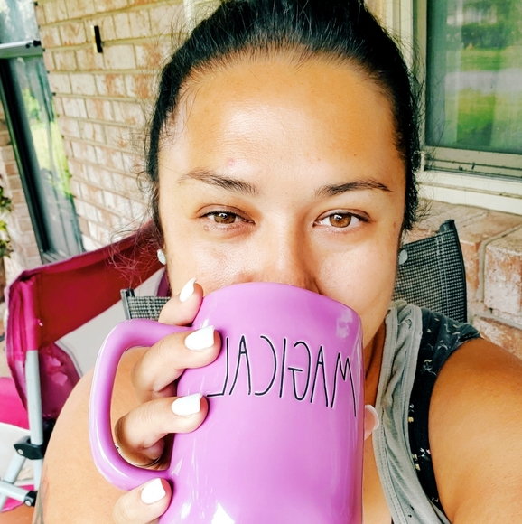 MEET YOUR POSHER ❤ - Picture 2 of 5